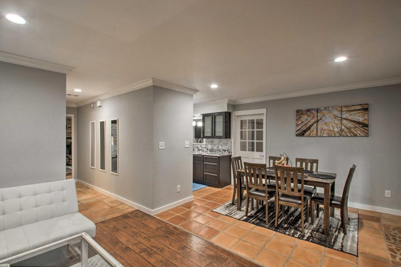 2-Story Pensacola Home With Game Room And Private Yard Buitenkant foto