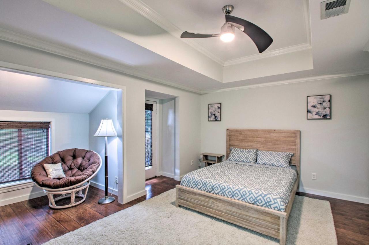 2-Story Pensacola Home With Game Room And Private Yard Buitenkant foto